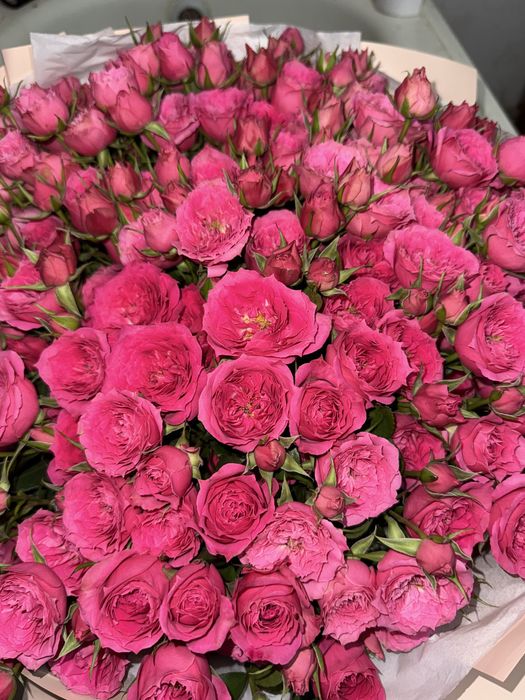 Кустовые розы.Свежие