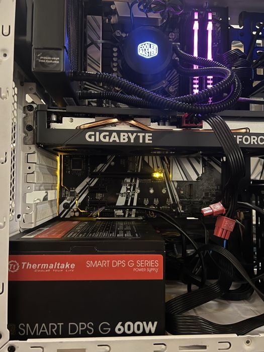 Pc gaming i9+rtx4060+16gbRAM