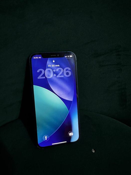 Айфон 12 Продам или обменяю