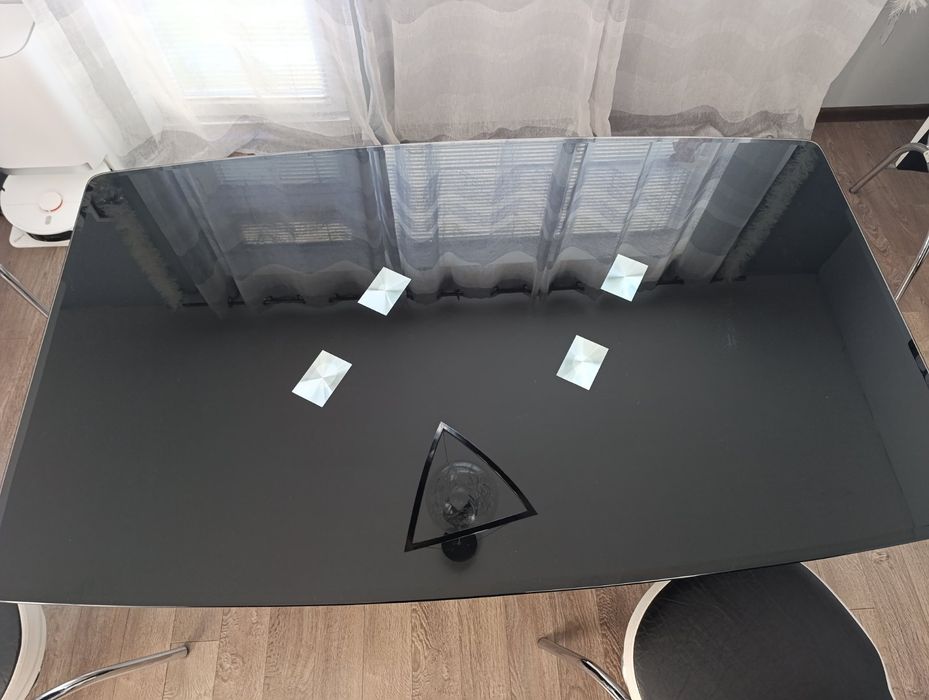 Кухненска маса с шест стола