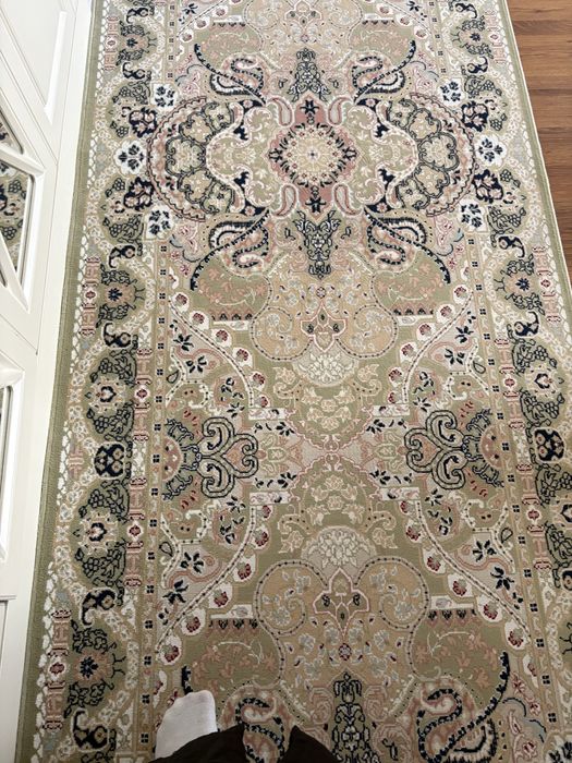 Продам ковер для прихожки