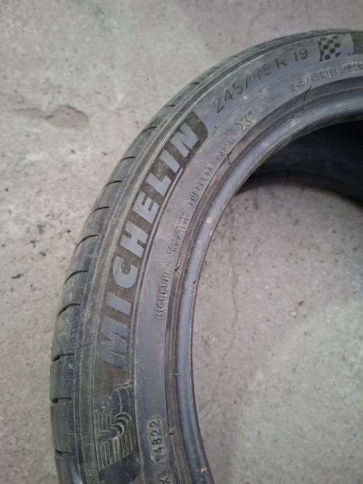 Michelin 50$ 1 шт состояние хорошо на BYD хан, Tesla, Ки 8, и других а
