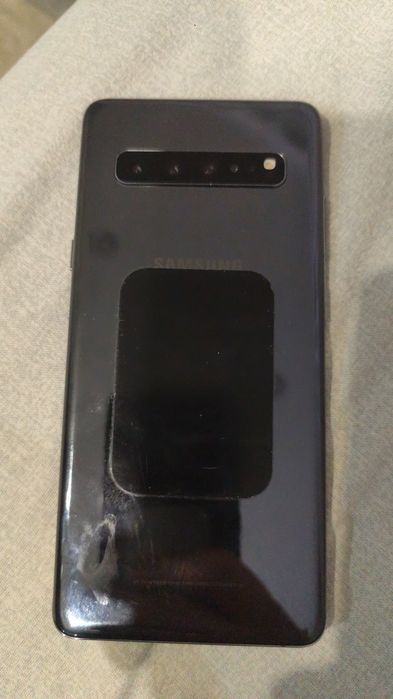 Тоелефон SAMSUNG S 10.