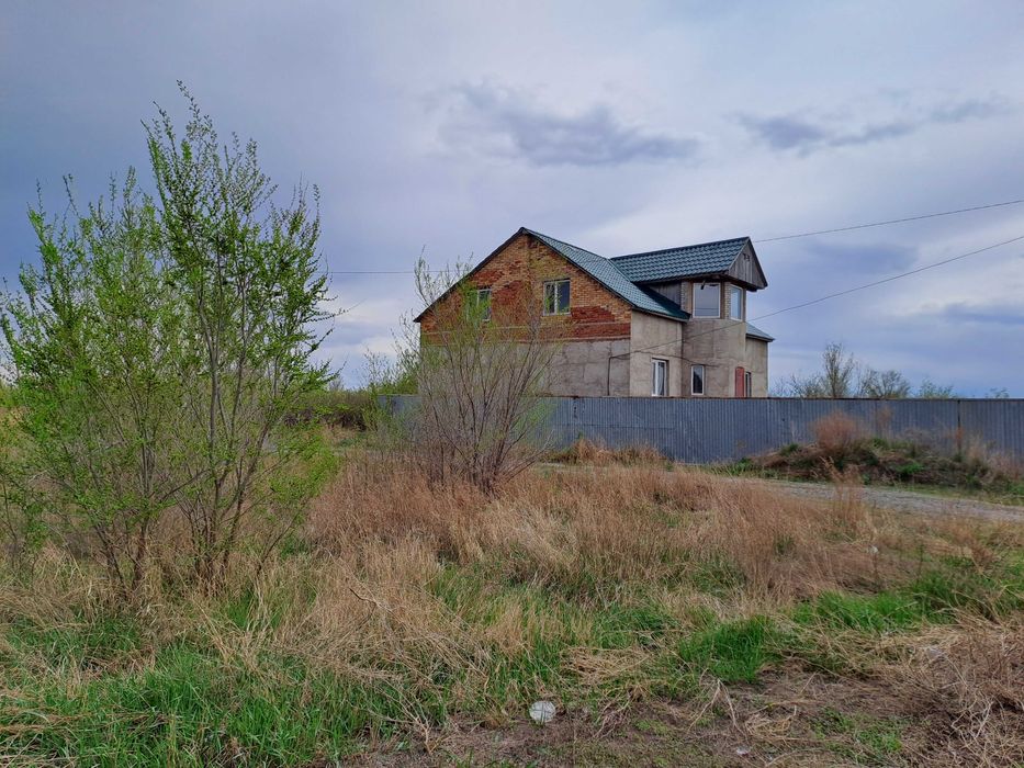 Продам зем. участок в г. Тобыл