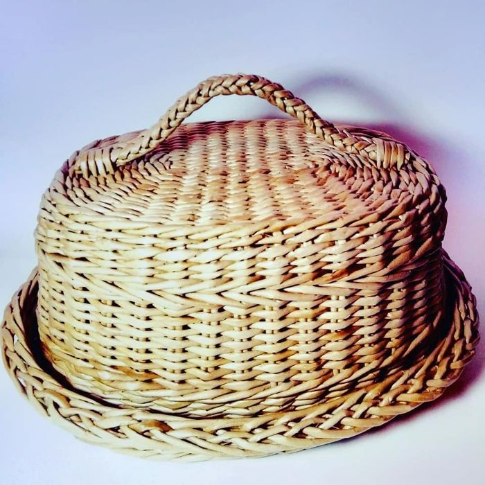 Хлебница плетеная