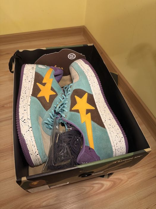 A bathing ape adidasi