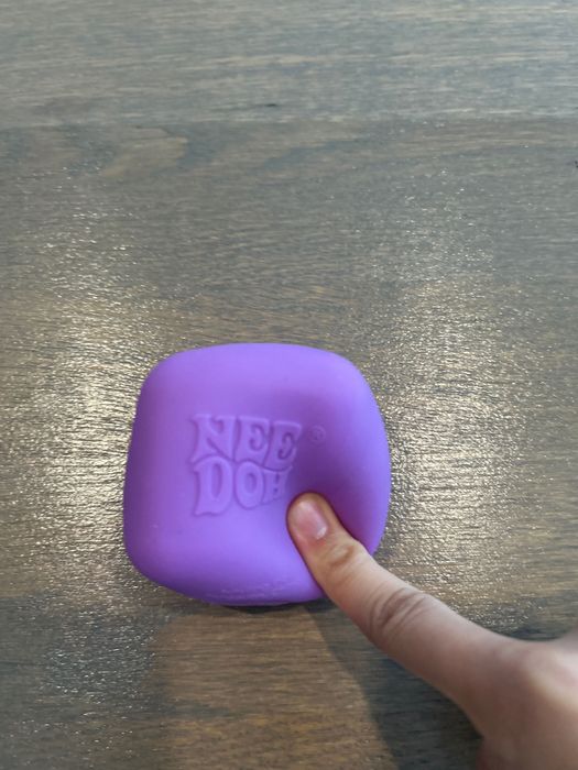 Needoh Mov Nice Cube Glow Original