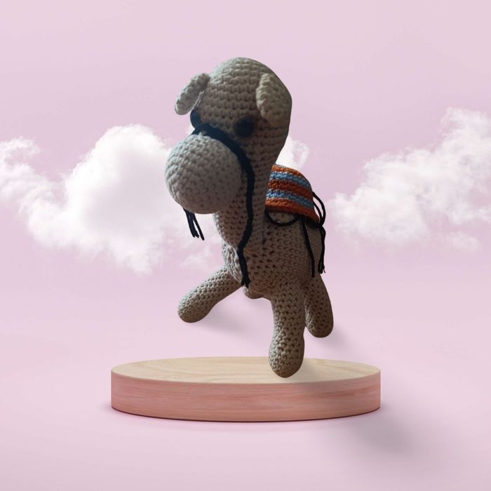 вязанный верблюд