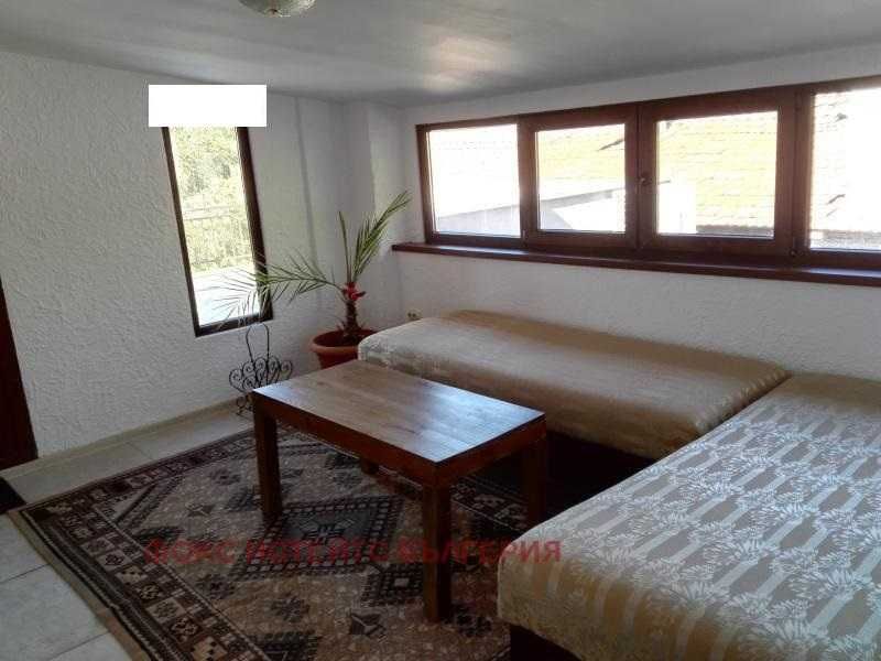 Продава се Къща в Пловдив, Център - 250 кв.м за 1400 €/кв.м - Снимка #13