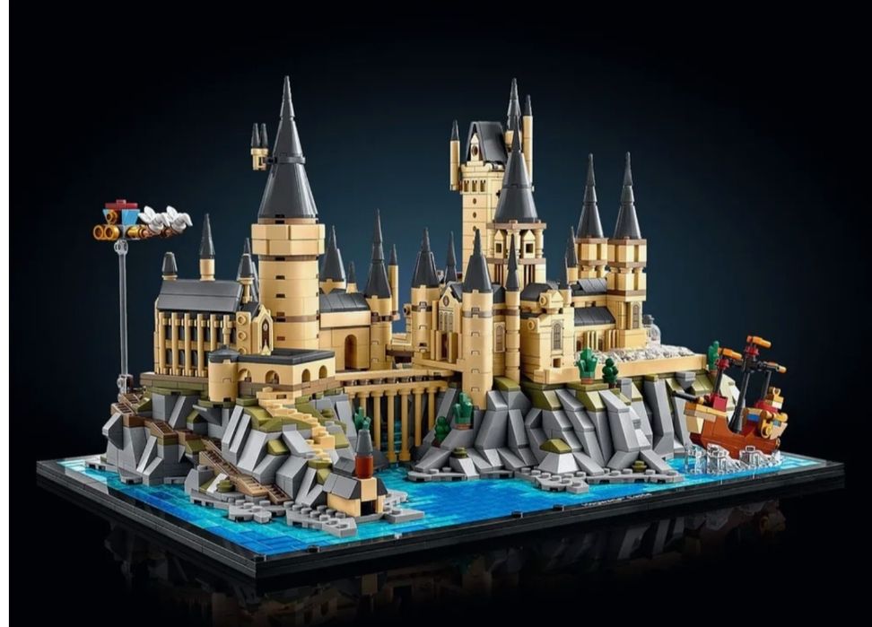 Конструктор LEGO Harry Potter Замок и территория Хогвартс, 2660 детале