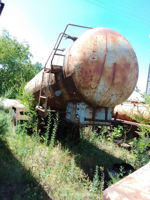 Полуприцеп водовоз