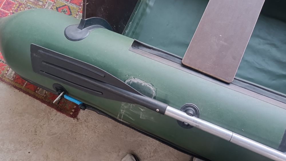 Резиновая лодка б/у