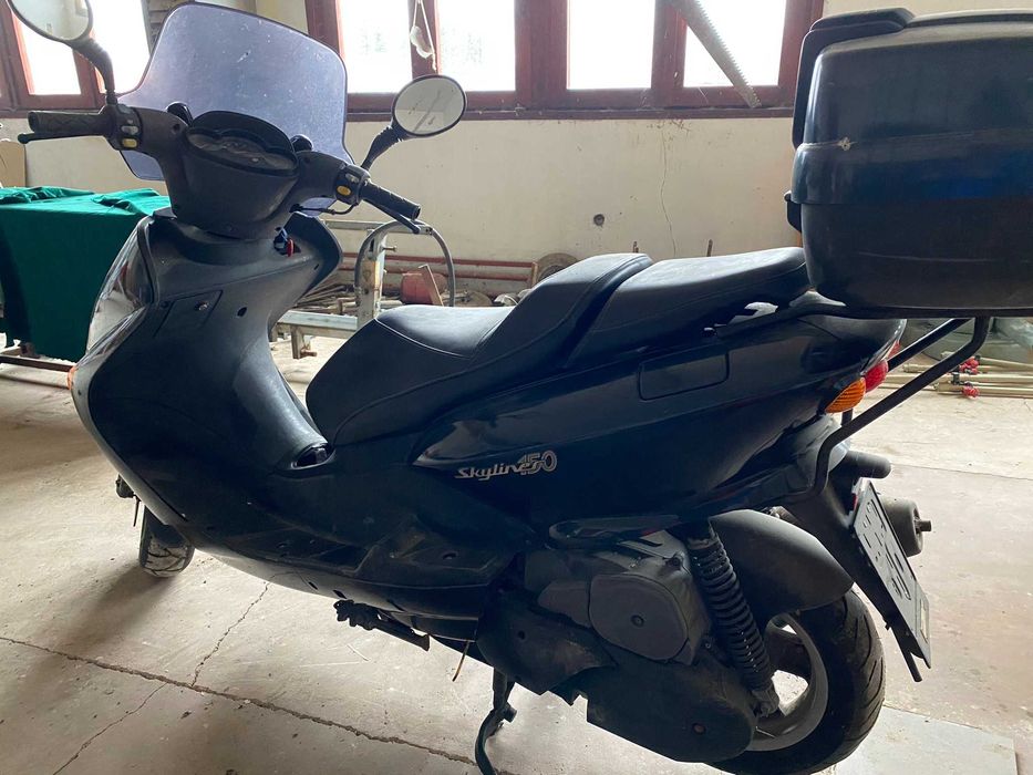 Скутер Mbk Skyliner 150 куб. ТЕХНИЧЕСКИ ПЕРФЕКТЕН