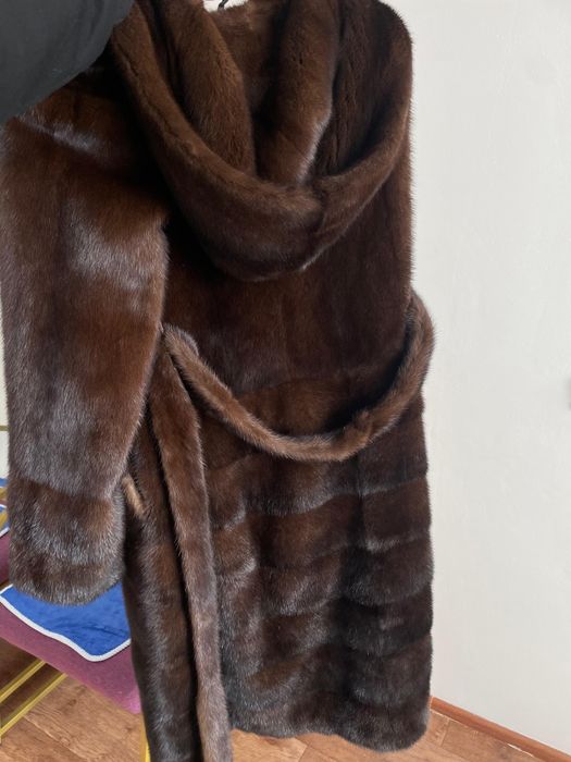 Продам шубу норка.