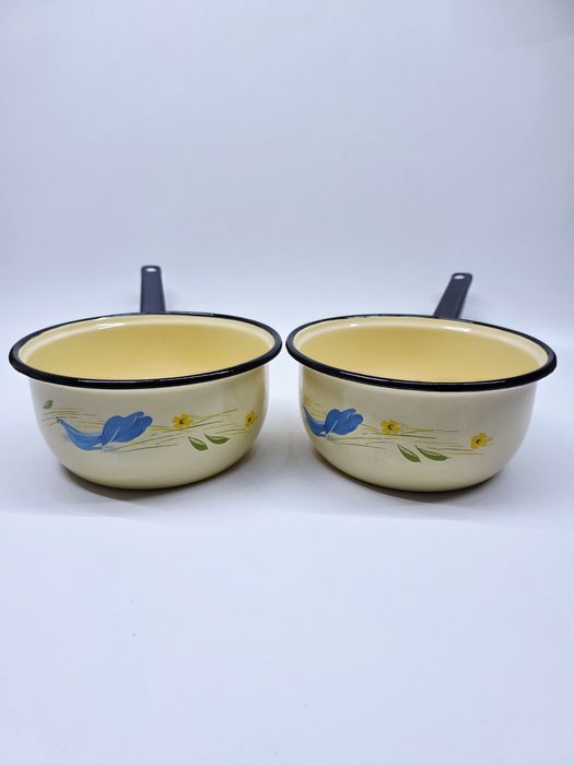 Ковш эмалированный.