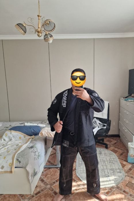 Кимоно Джиу-джитсу  (Jiu-Jitsu).