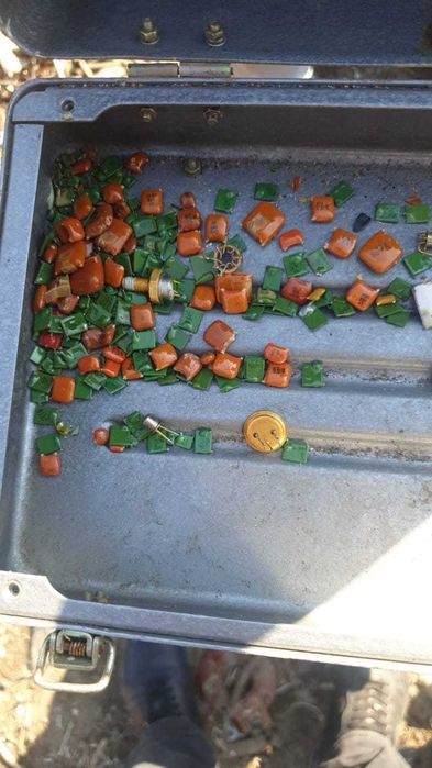 Радиодетали б/у  микросхемы,платы приборы СССР