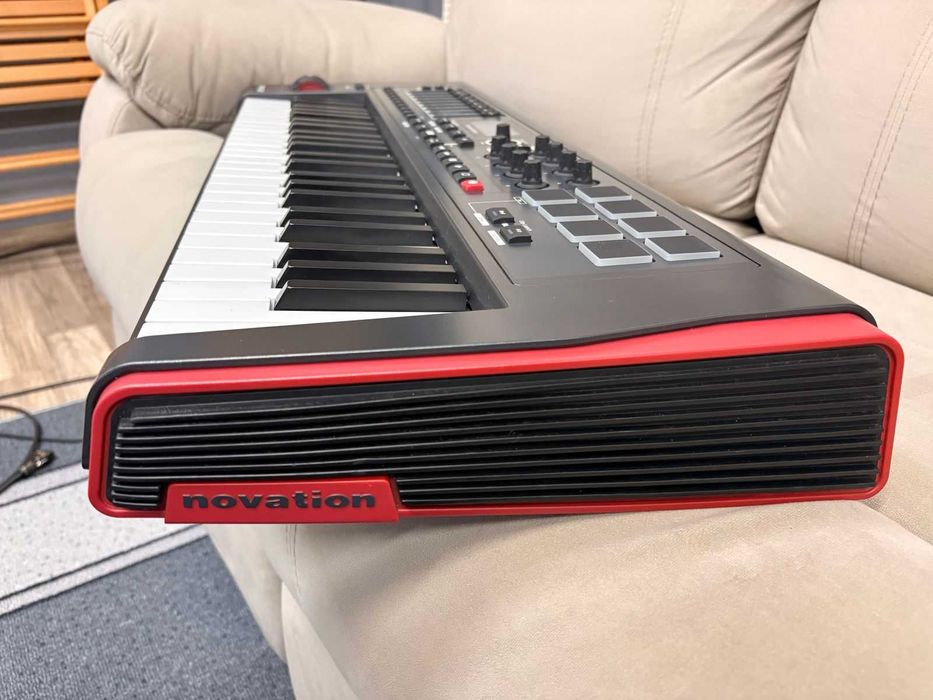 MIDI клавиатура Novation Impulse 49
