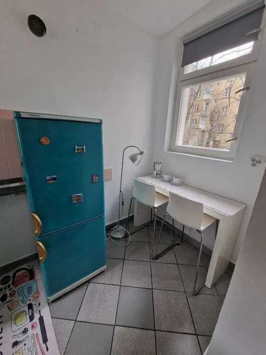 Дава се под наем Тристаен апартамент в София, Център - 80 кв.м за 650 € - Снимка #4