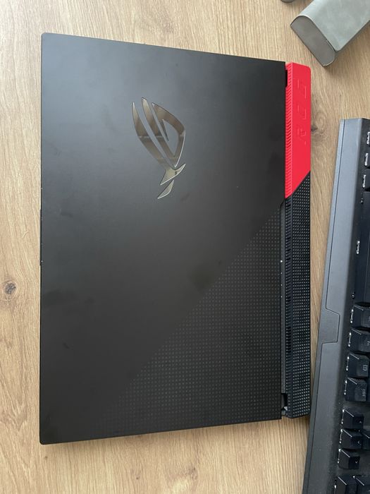 Asus Rog Strix g15 3050ti 1TB SSD