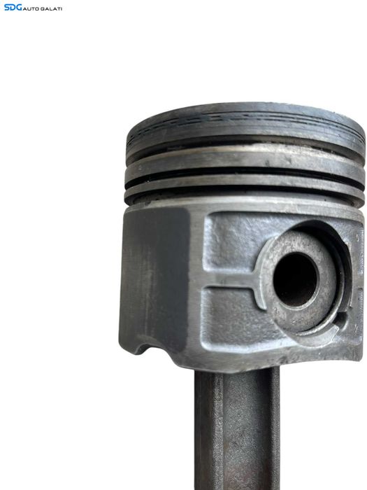 Piston Pistoane cu Biela BMW Seria 3 E46 325 2.5 D M57 2001 - 2006 (detalii specifice piston 83.950) [B3909]