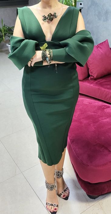 Vand rochie de ocazie