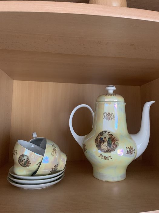 Мадонна столовый набор, сервиз