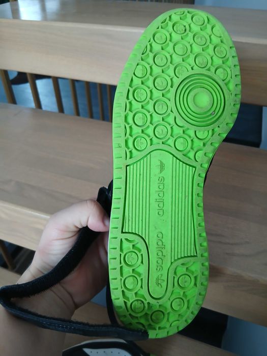 Incaltaminte sport casual adidas