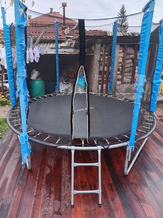 Детски градински батут