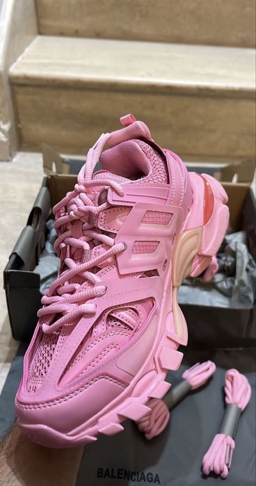 Balenciaga track roz