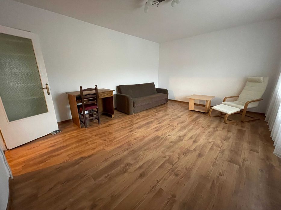 (PF) persoana fizica inchiriez apartament cu 2 camere pe str. Plopilor