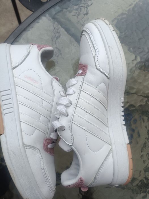 Adidași două perechi 38