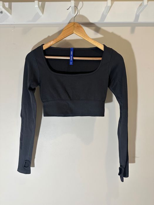 Дамско облекло.  Дрехи