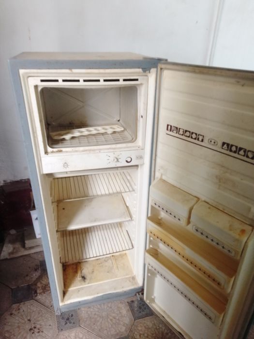 Холодильник ROISON продам