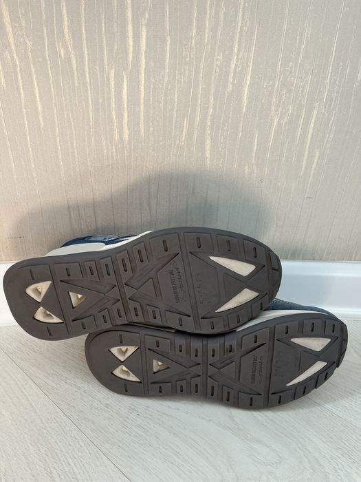 Кроссовки для мужского пола