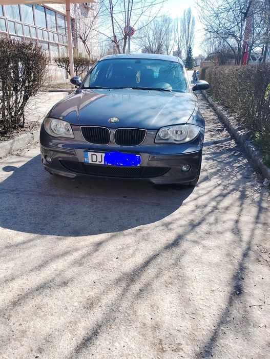 Vând BMW seria 1  E87 anul 2005