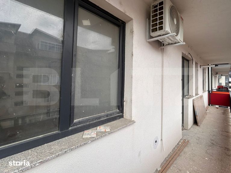 Apartament 3 camere, 66mp, etaj intermediar, balcon 12 mp, parcare, Ș