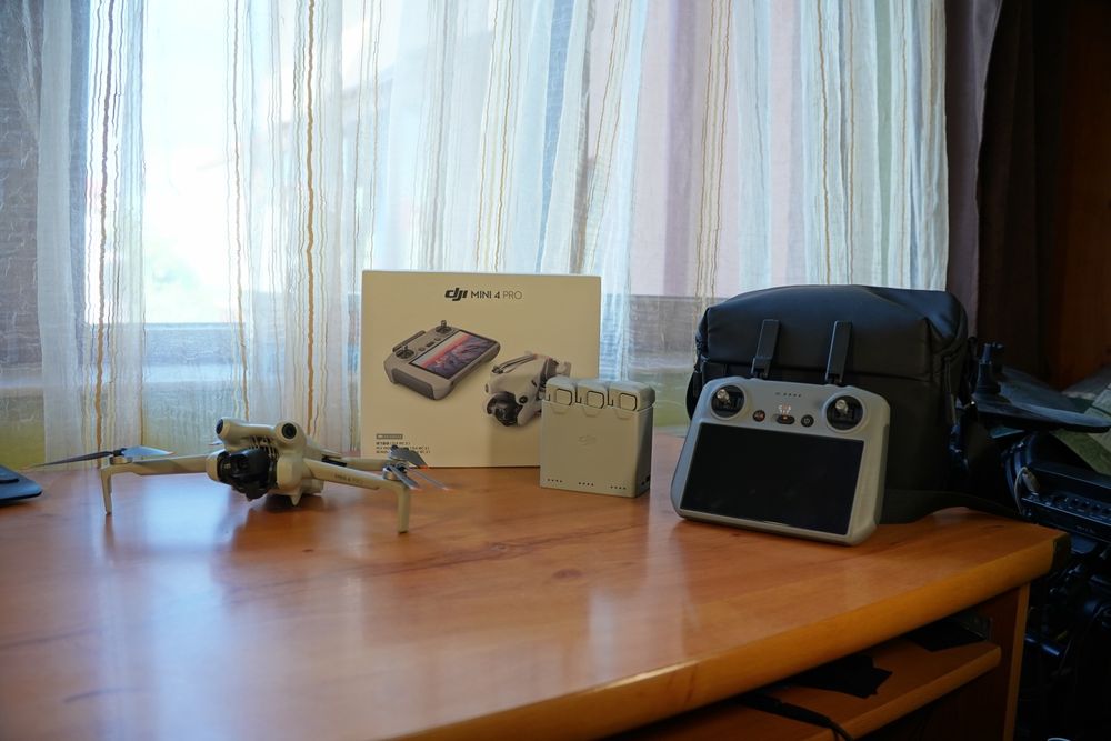 DJI Mavic Mini 4 Pro Fly More Combo + RC2