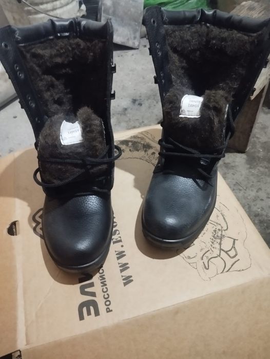 Новые зимние берцы 40р