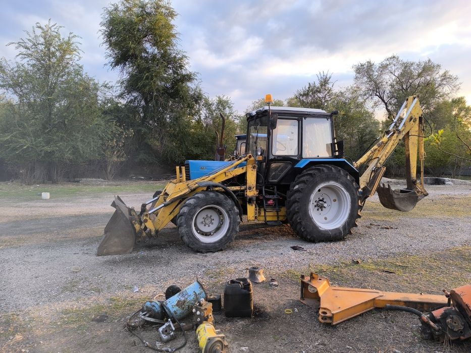 Продам МТЗ 82 экскаватор погрузчик