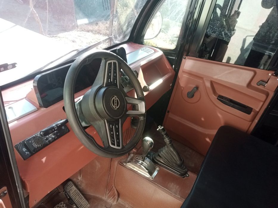 Elektro muravey 1 tonnalik 6ta akkumulyatorlik