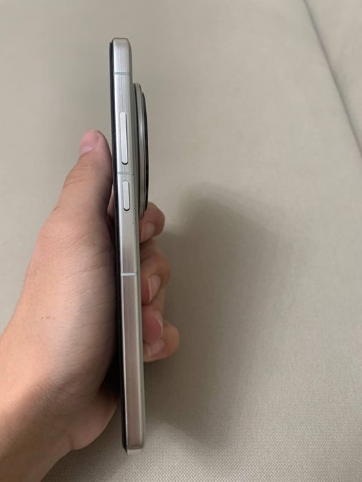 Продам vivo x200 pro 256gb