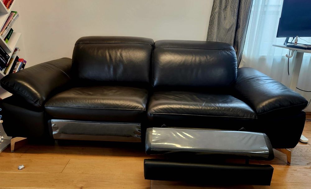 Canapea din piele cu 2 motoare electrice – cumparata de la XXX Lutz