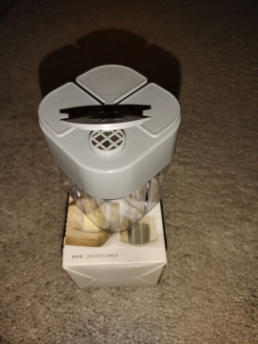 Suport de condimente din 4 in 1