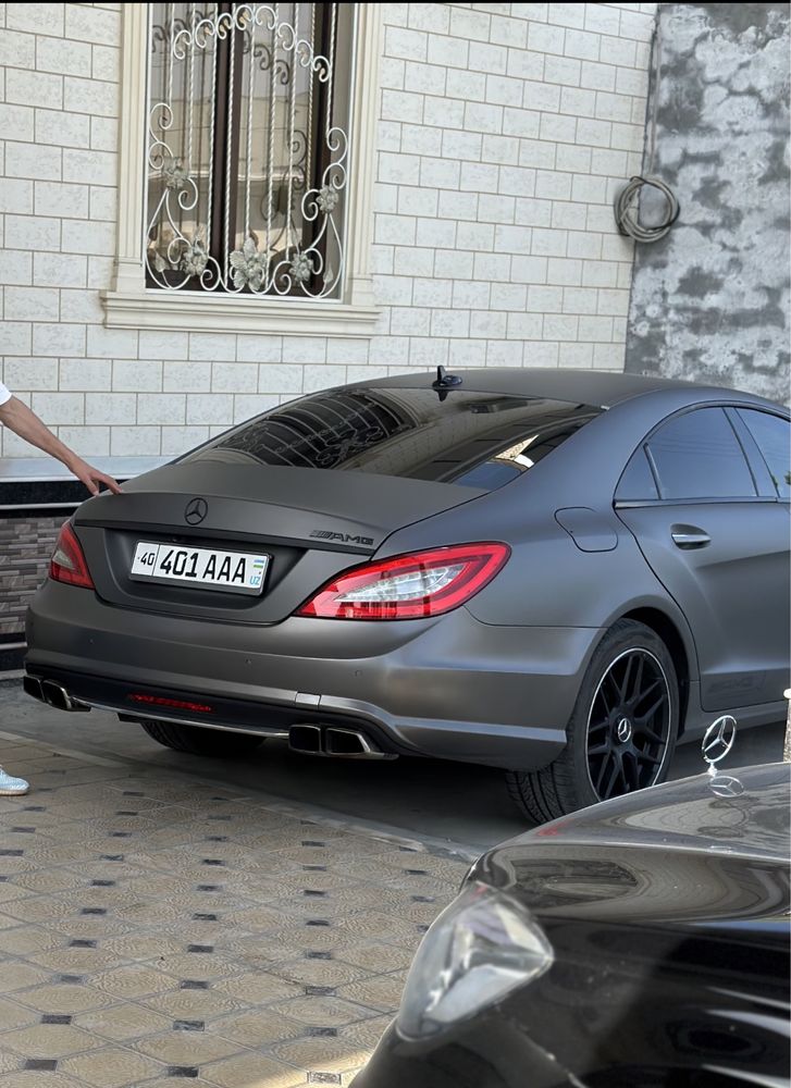 Фото Mercedes-Benz CLS-Class AMG