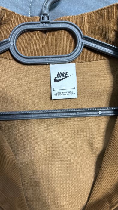 Преходно яке nike