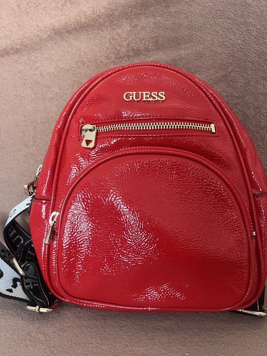 Нови раници зелена и червена