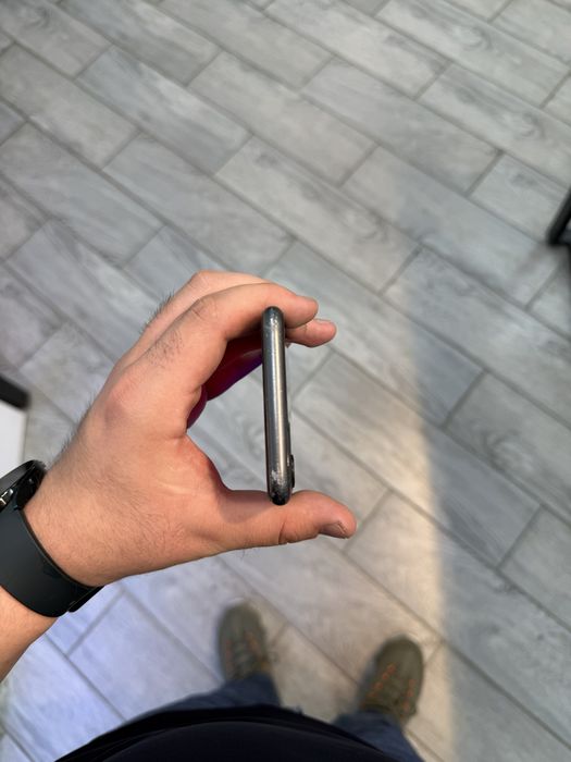 iPhone 11 без ремонта