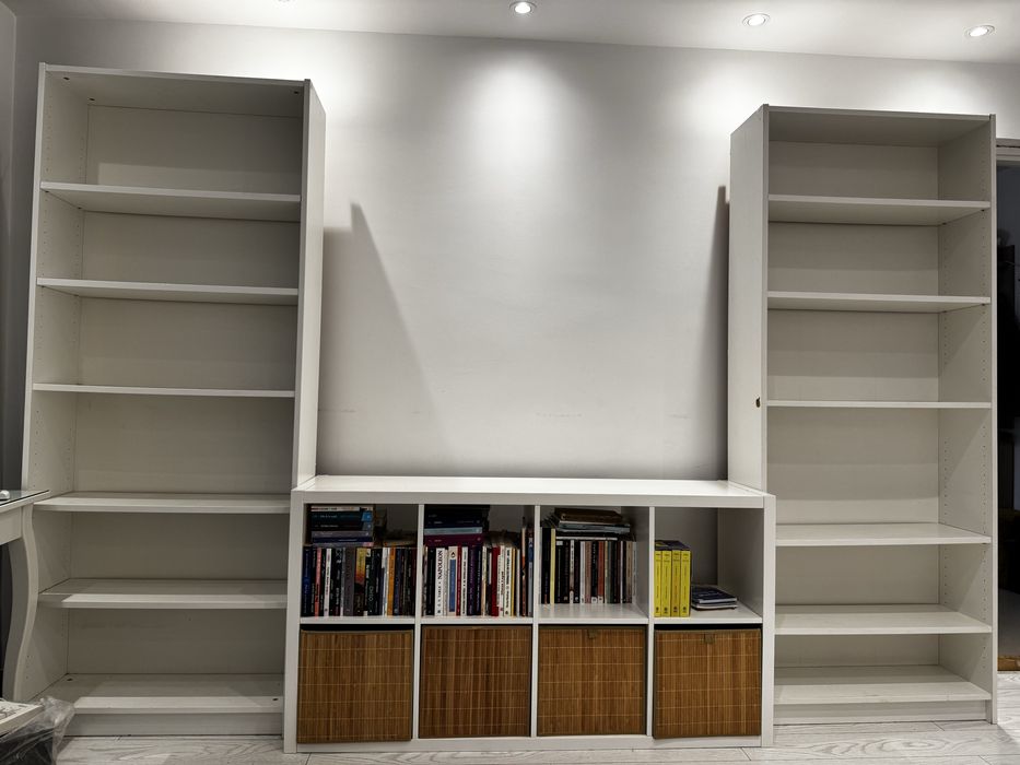 ansamblu Ikea in conditii foarte bune masa toaleta