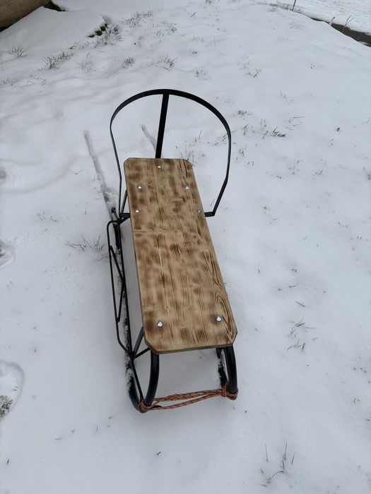 Sanie usoara pentru copii.